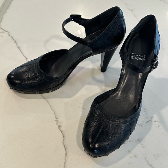 Stuart Weitzman Black Round Tow, Ankle Strap Heel, NWOT - Picture 1 of 10